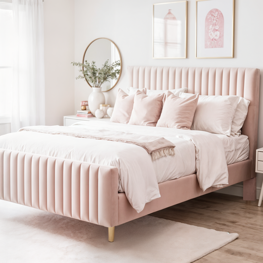 Letto a piattaforma in velluto Ava 